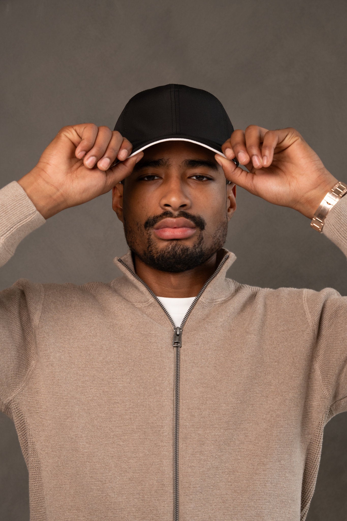 Onyx Black Cap